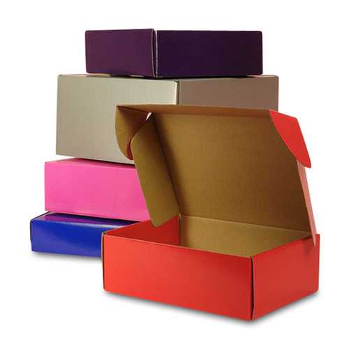 Multi colour printed carton
